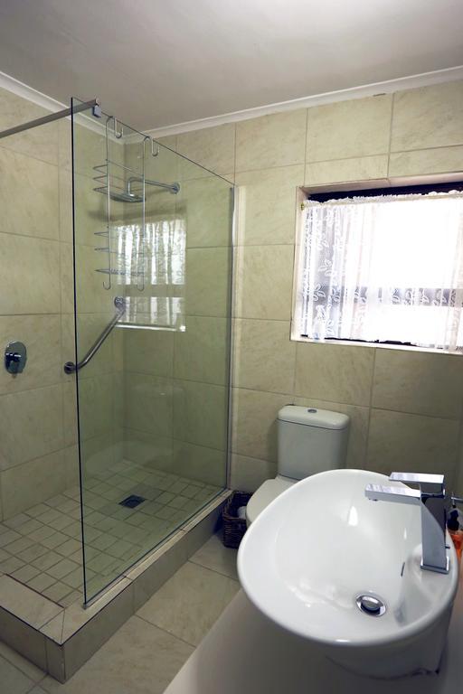 Hazelwood House Hotel Stellenbosch Bagian luar foto