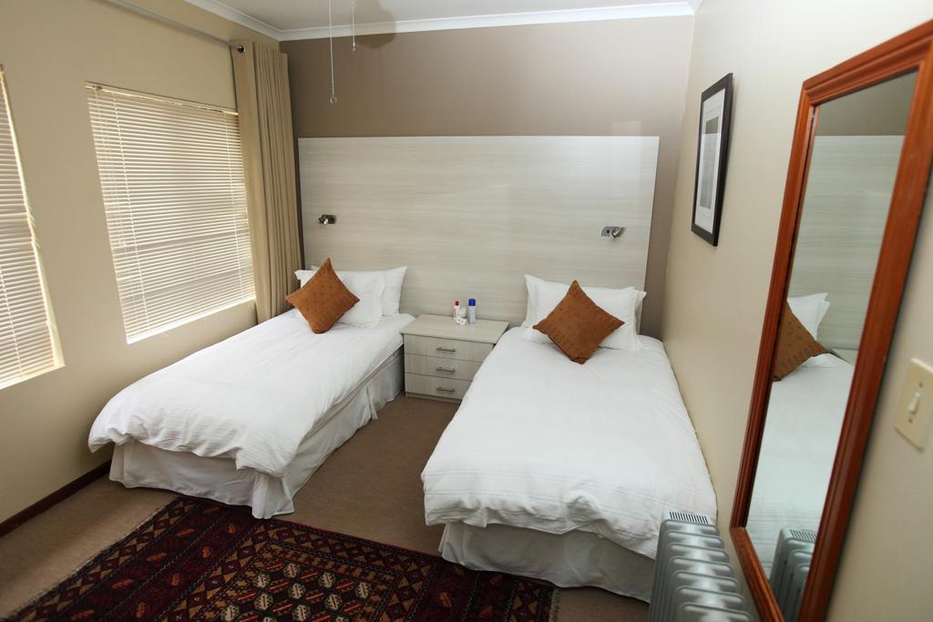 Hazelwood House Hotel Stellenbosch Bagian luar foto